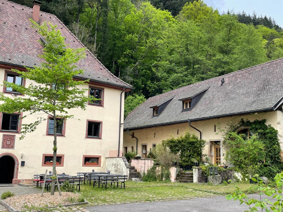 Bed & Breakfast Muellers Klostermuehle Muenstertal Luaran gambar