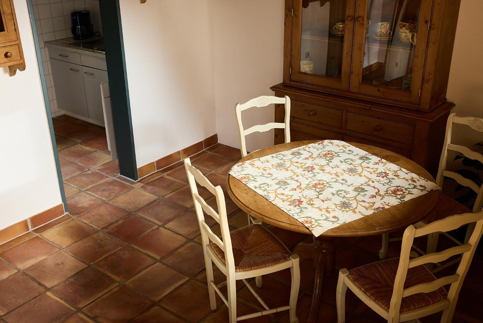 Bed & Breakfast Muellers Klostermuehle Muenstertal Luaran gambar